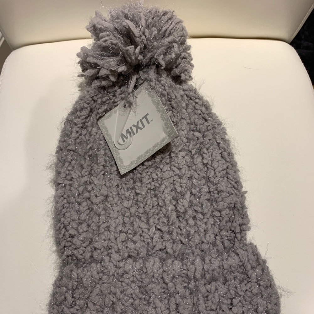 Brand new beanie never worn